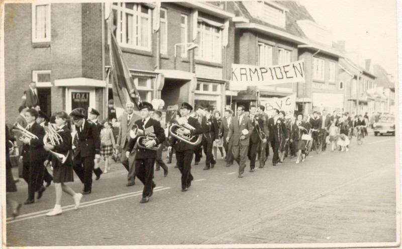 plaatje binnen post of signature