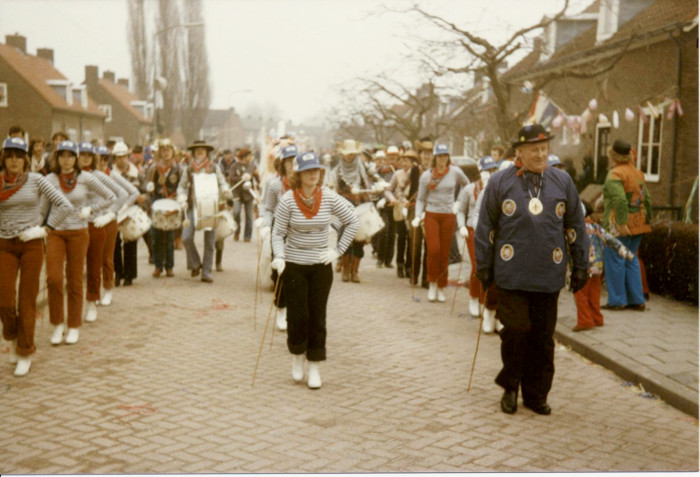 plaatje binnen post of signature