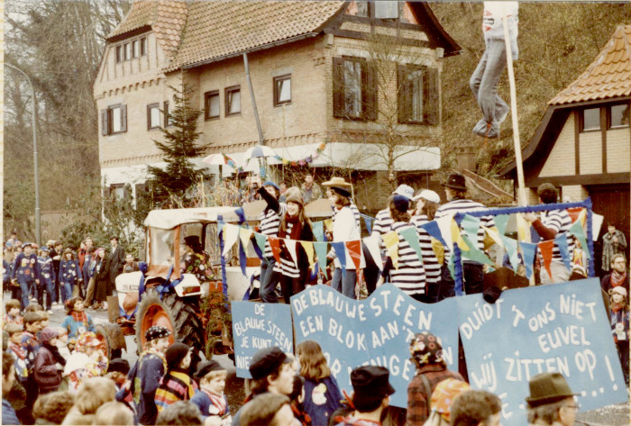 plaatje binnen post of signature