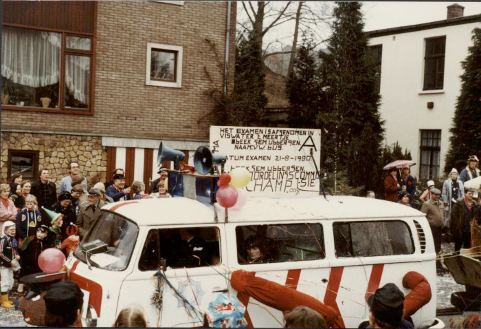 plaatje binnen post of signature