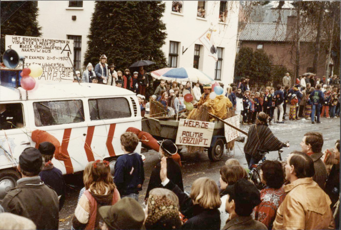 plaatje binnen post of signature