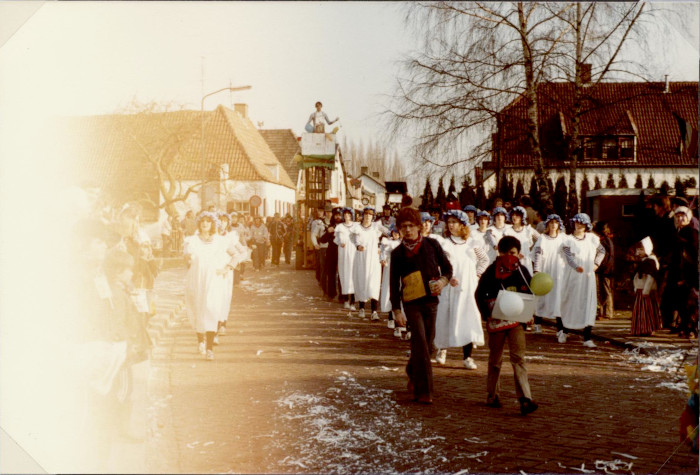 plaatje binnen post of signature